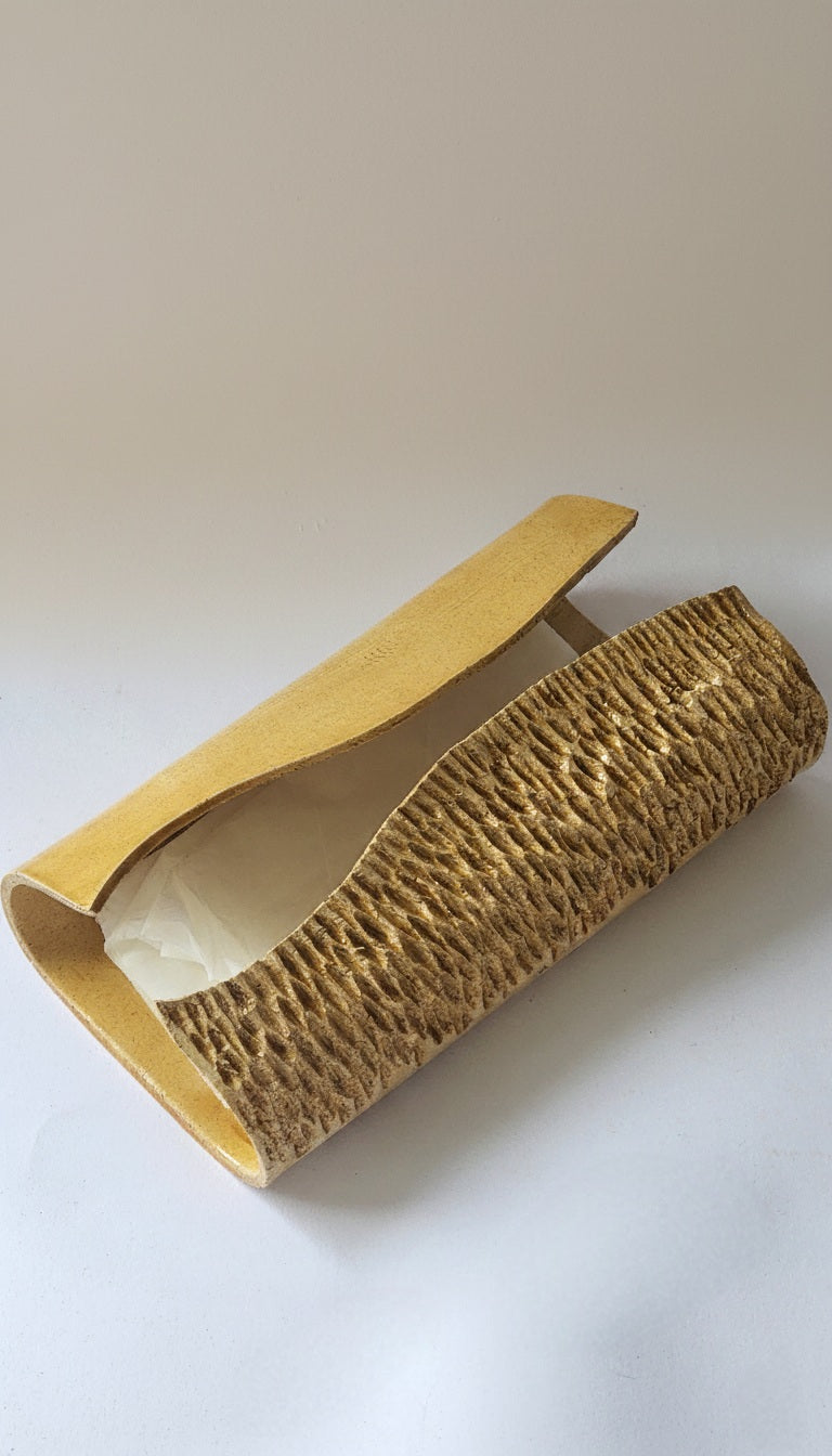 Golden Eve Tissue Box